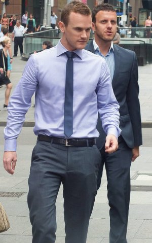 Anzug und Uniform_92.jpg