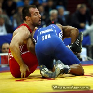 Moscow_WFreestyle_Wrestling_Championship2010_Shapiye.jpg Moscow_WFreestyle_Wrestling_Championship2010_Shapiye.jpg