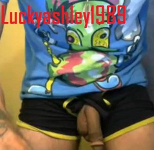 Luckyashley1989 (2).jpg