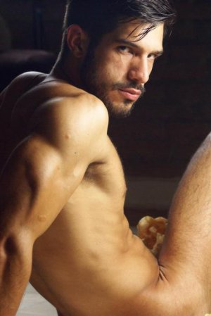 Diego-Altino-Hot-Macho-Burbujas-De-Deseo-04.jpg