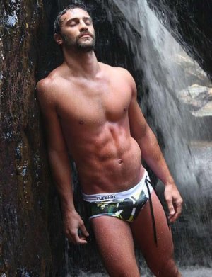 rufskin+sport+and+swimwear-81.jpg