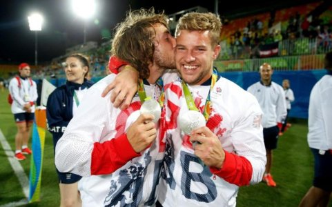 Dan Bibby and Tom Mitchell, 2 of men's Rugby sevens team who were silver medallists.jpg
