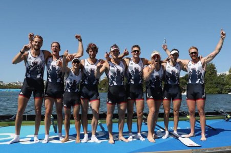 Men's rowing eight gold medallists.jpg