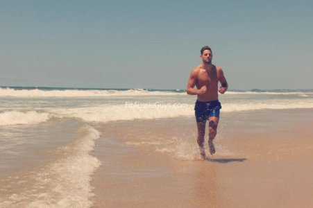 Tony tumblr_ne5cj1vUUp1ss7kfco1_1280.jpg