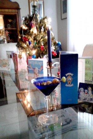 Xmas Martini.jpg