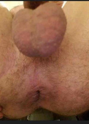 ass and balls unshaved.jpg