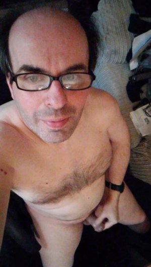 dick massage 1 still.jpg