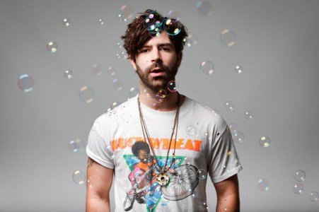 Yannis-Philippakis.jpg
