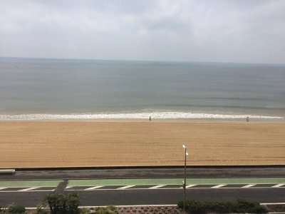 IMG_1323.jpg IMG_1323.jpg