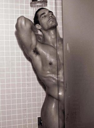 david-gandy-hot-picture-book-mariano-vivanco-dolce-and-gabbana-calendar-shower.jpg