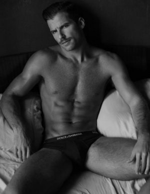 Taylor-Phillips-by-Marco-Ovando5.jpg