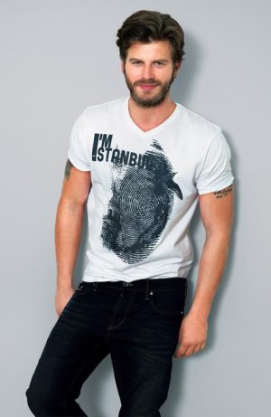 kivanc-tatlitug-345336l.jpg