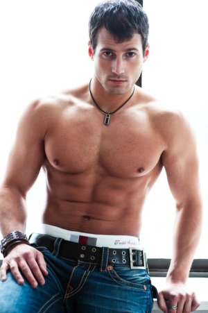 Todd Sanfield sem194_13.jpg