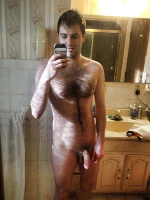 hairy-guy-penis.jpg