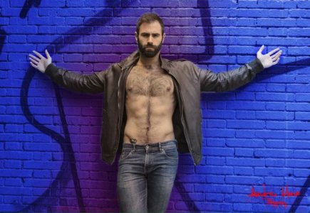 Francesc-Gasco-Spanish-Male-Beauty-AndreuMena-Burbujas-De-Deseo-03.jpg