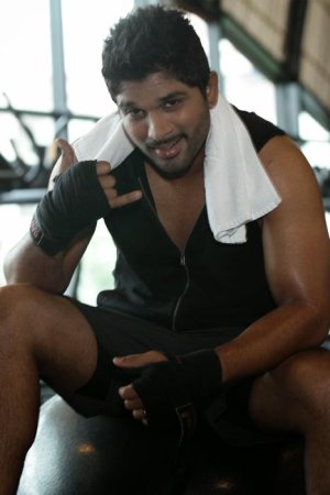 Allu+Arjun+HD+Wallpapers+15.jpg