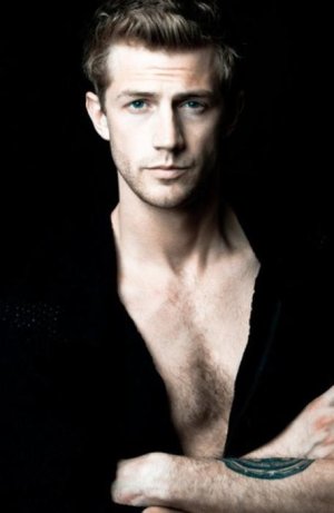 Dake Lindelef 70bc75cbb02190d3f2142a43d76f7bf0.jpg