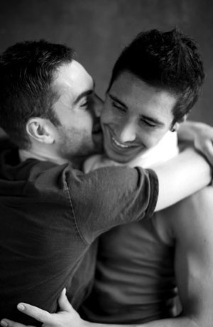 Men Kissing Cute.jpg
