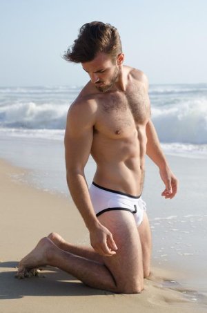 Alwin_ModusVivendi_Swimwear-9.jpg