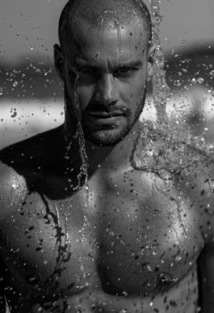 Goncalo Teixeira-MarcioFarias-StylishMag22-HLP.jpg