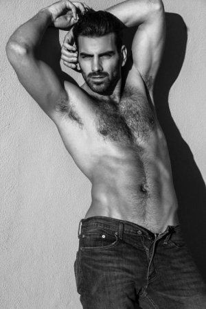 Nyle DiMarco..jpg
