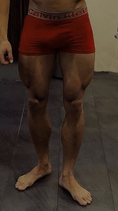 Tree trunk thighs.jpg