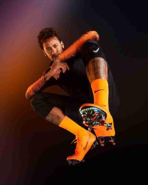 18001BD_NIKE-GLOBAL Neymar.jpg