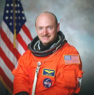 Mark Kelly 01.jpeg