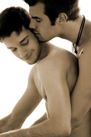 Bromantic Men Bromance (7).jpg