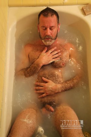 neil realmenreallife 4.jpg