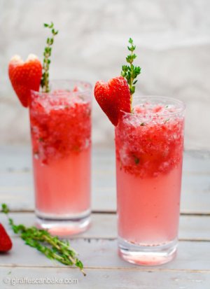 Strawberry-Thyme-Slushie-Valentine-Cocktail-1.jpg