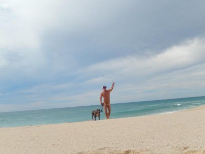 johnny sins - DuujhKhUYAAekkl.jpg