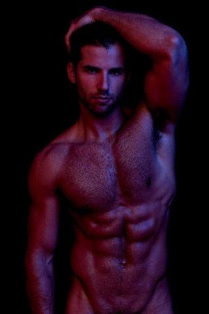 Taylor Phillips by Fritz Yap 3.jpg