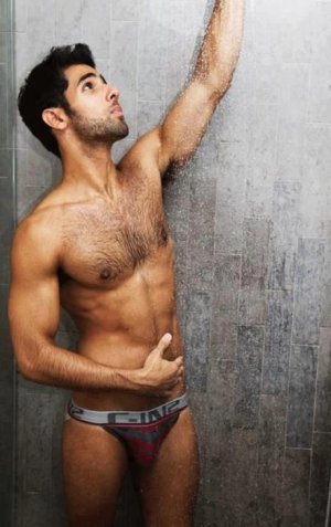 251a244535bd3cca4c8b350e8334ed02--sexy-men-hot-men.jpg