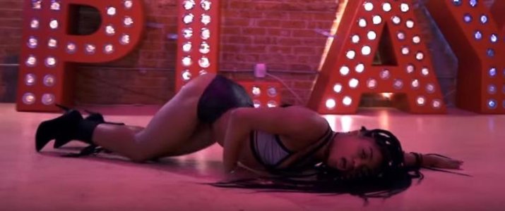 mccallum bus stop return 011.jpg