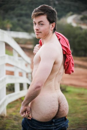 next_door_male-jaydon_jensen_5_50126_9.jpg