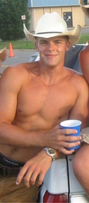 2571ce425ef55e30c86573f9511ecb41--country-boy-quotes-hot-country-boys.jpg
