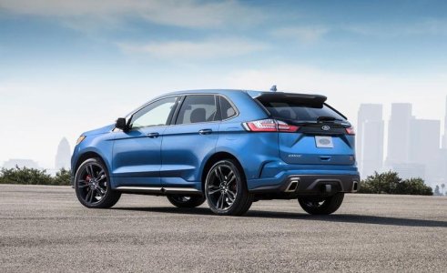 2019 Ford Edge ST.jpg