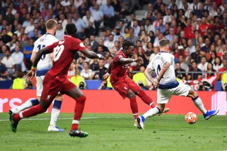 Divock Origi scoring (1).jpg