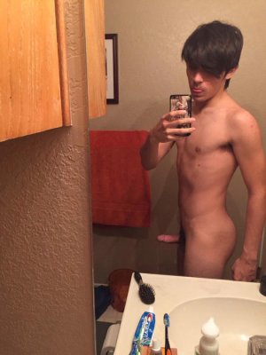 nude-boner-guy.jpg