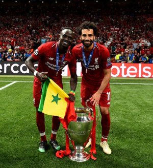 Sadio Mane and Mo Salah.jpg