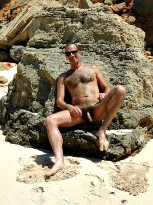 real_nude_beach_daddies14101.jpg