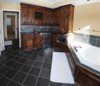 Dine In Bath.JPG Dine In Bath.JPG