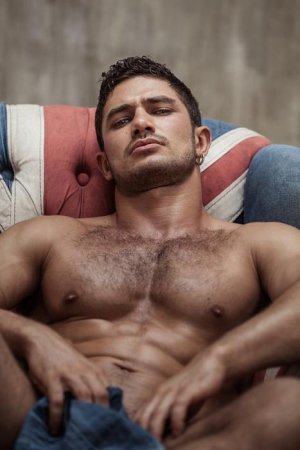 Dato Foland (1).jpg
