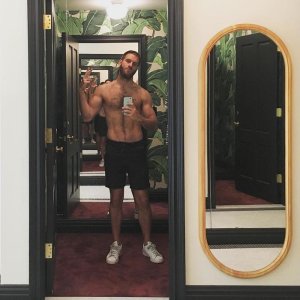 13745002 Maison Kitsuné, New York.jpg