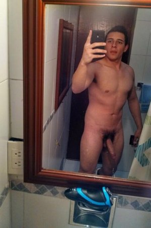 man-with-hairy-penis.jpg