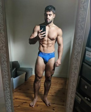 Dan Tai 67678666.jpg