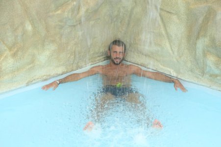 38231608392 France.jpg