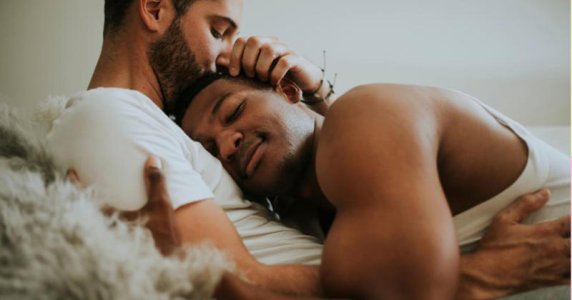 cuddle-club-gay-men-creates-intimacy.jpg
