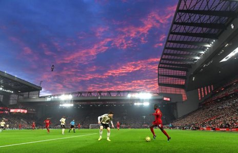 Sadio Mane anfield_in_the_sunset.jpg